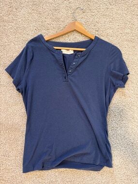 Women's Tee Abercrombie & Fitch